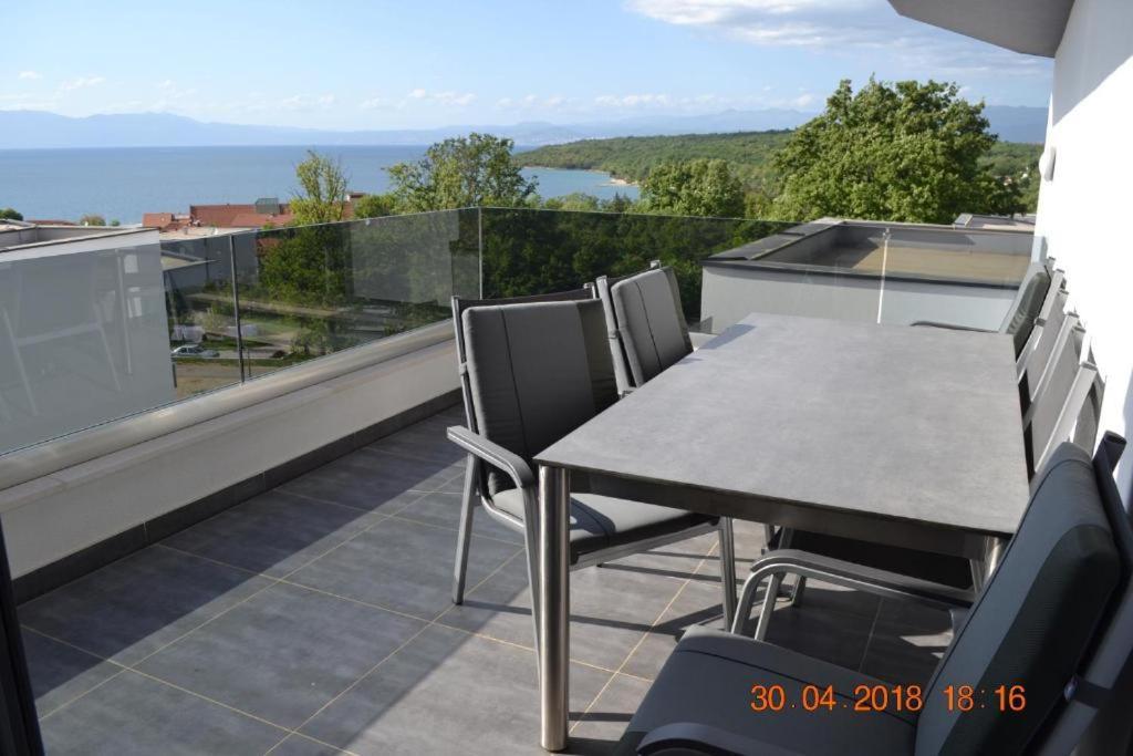 My Paradies - Njivice Penthouse*** Eksteriør billede